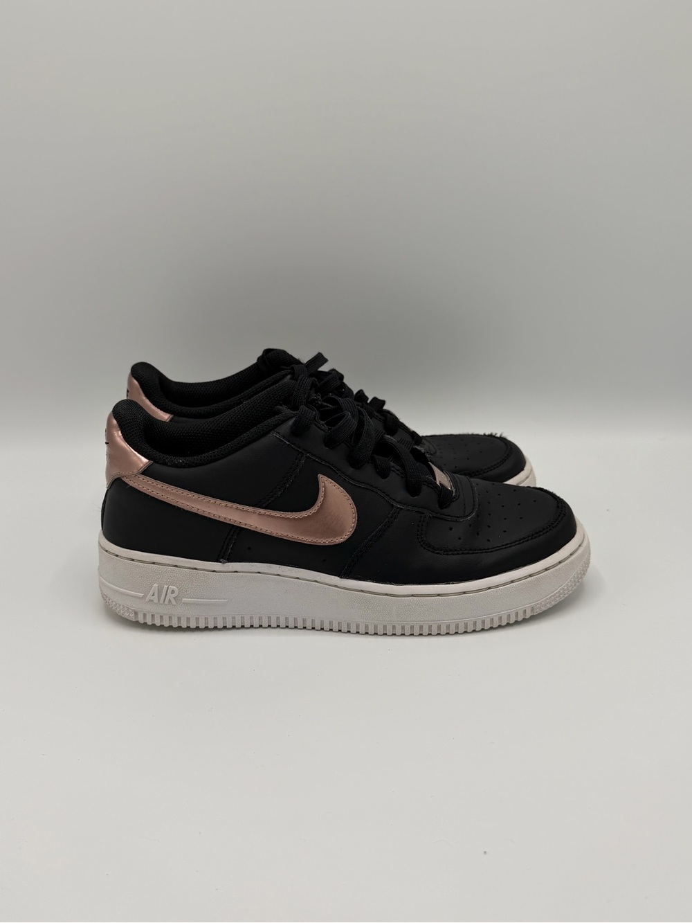 Nike Kids Black Sneakers with Rose Gold Swoosh